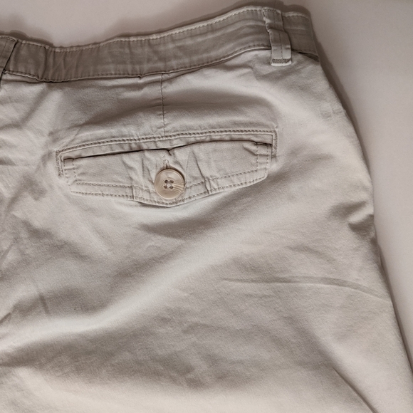 Lee Women's Platinum Label Shorts  18 Medium - Picture 4 of 6